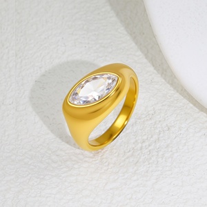 Anillos Ovalados de Circonita de Lujo - Acero Inoxidable Chapado en Oro de 18K, Anillos Minimalistas Retro con Diseño Único - Product Image 4