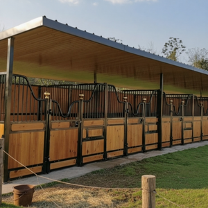 <span class=keywords><strong>Abri</strong></span> modulaire portable imperméable Reeds HSD01-36 pour chevaux, installation rapide, tailles personnalisables pour centre équestre, courses - Product Image 1