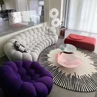 Tabouret gris de salon moderne italien Repose-pieds rond en tissu rembourré Banc pouf Canapé bulle coloré en nid d'abeille de luxe