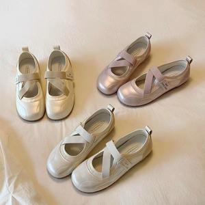 2025 new style single shoe women's cross-<b>strap</b> light-colored <b>small</b> leather shoes suitable for summer with skirts flat shoes - Product Image 4