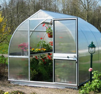Petite serre de jardin en polycarbonate pour l'élevage de poulets et le jardinage toute l'année