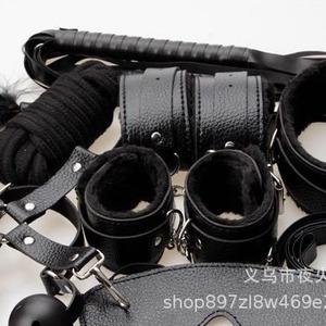 สินค้าสำหรับผู้ใหญ่ ชุดหนังสีดำแบบกำมะหยี่สำหรับพันธนาการ ชุดอุปกรณ์ SM 10 ชิ้น ขายตรงจากโรงงาน - Product Image 2