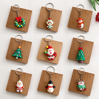 Porte-clés de Noël Jincan 2026 mignon, pendentif Père Noël, design arbre, cadeau pour petite entreprise, en PVC souple, impression numérique