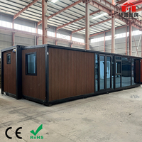 Maison de conteneur extensible préfabriquée à l'épreuve des ouragans de 20 pieds 30 pieds 40 pieds Villa préfabriquée portable en acier 2 chambres avec salle de bain