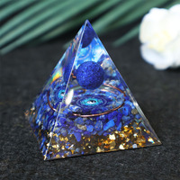 Großhandel Kristallkies Epoxid-Pyramide Möbel-Ornamente Tischdekoration Energie-Pyramide