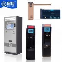 Système de barrière en acier inoxydable Qigong anti-corrosion avec poutre en W, protection légère IP68 pour parking commercial/de centre commercial