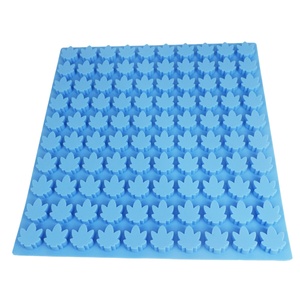 Hot Sells Eco Friendly Durable Non Stick BPA Free Maple Leaf and square <b>Silicone</b> Gummy Molds Easy to Candy - Product Image 1