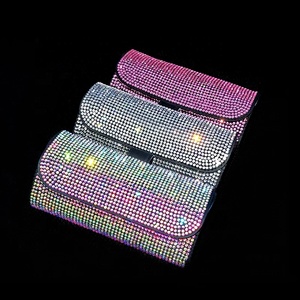 <span class=keywords><strong>Porte</strong></span>-lunettes <span class=keywords><strong>de</strong></span> soleil Bling pour <span class=keywords><strong>voiture</strong></span>, étui en cristal scintillant, boîte <span class=keywords><strong>de</strong></span> rangement, paillettes, accessoires d'intérieur pour hommes et femmes - Product Image 3