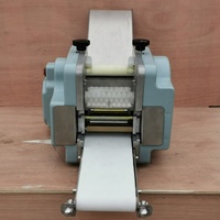 Machine automatique pour la fabrication de feuilles de pâte à dumplings, samosas et empanadas