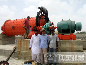 Lo <span class=keywords><strong>mas</strong></span> vendido <span class=keywords><strong>2023</strong></span> Molino de bolas de polvo de piedra para pequeña planta minera de oro Suministro barato de Zhengzhou - Product Image 5