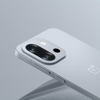 Oneplus 13t 6.31'' 1.5K 120Hz Amoled Snap Dragon 8 Elite 50MP Caméra 6260mAh 80W Charge Rapide 5g Smartphone Compact