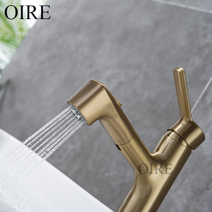 <span class=keywords><strong>Robinet</strong></span> de lavabo de salle de bain à tirage numérique, moderne et luxueux, en céramique de la ville de Kaiping, avec noyau en laiton, finition or brossé, montage sur plan - Product Image 6