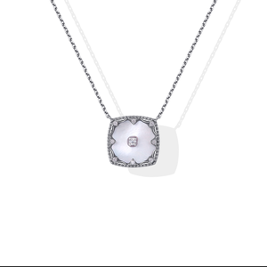 Colgante Cuadrado Artesanal de Oro Sólido 9K/14K/18K con Halo de Madreperla y Diamante de Laboratorio para Joyería Minimalista - Product Image 6