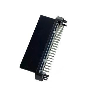 1-1379602-1 Connecteur automobile domestique, vente directe du fabricant, 12V, mâle, rectangulaire, 40 broches, laiton étamé, PBT <span class=keywords><strong>GF</strong></span> - Product Image 1
