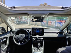 Vente en gros à <span class=keywords><strong>prix</strong></span> réduit : Voiture d'occasion de haute qualité Toyota <span class=keywords><strong>RAV</strong></span>-<span class=keywords><strong>4</strong></span> AWD 2.0L essence pour usage familial, modèles 2020, 2021, <span class=keywords><strong>2022</strong></span> - Product Image 2