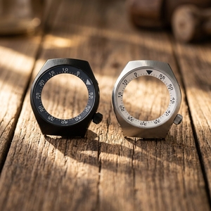 Boîtier de montre automatique en acier inoxydable sur mesure OEM/ODM 40 mm pour mouvement suisse <span class=keywords><strong>ETA</strong></span> <span class=keywords><strong>2824</strong></span> avec faible MOQ - Product Image 1