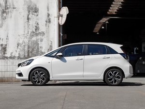 รถมือสองฮอนด้า LIFE 1.5L CVT รุ่น Dynamic Edition ปี 2021 พวงมาลัยซ้าย ขับเคลื่อนล้อหน้า มีซันรูฟ 5 ที่นั่ง ราคาถูกกว่า - Product Image 4