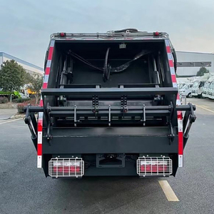 Customized Dongfeng 6CBM Waste Compactor Garbage Truck 4x2 Hydraulic Rear Loader Compressed Garbage Truck - Product Image 4
