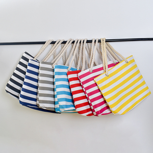 Sac fourre-tout en <span class=keywords><strong>toile</strong></span> rayé rose très vendu, résistant, réutilisable, pour les voyages ou la plage - Product Image 2