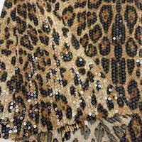 Tissu tricoté double face à sequins brodés imprimé léopard |   Textiles d'ameublement pour filles, 97 % polyester, 3 % élasthanne, poids moyen, style audacieux