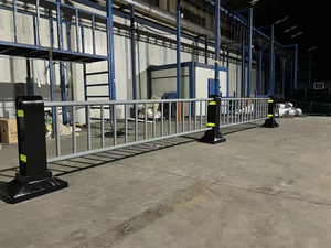 Barrera de Estacionamiento Hidráulica de Acero Inoxidable de Alta Resistencia con Barrera Retráctil para Seguridad de Puertas de Almacenes - Product Image 4