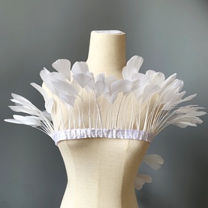 Plumas de Ganso Teñidas con Borde Deshilachado Grande, Accesorios de Ropa al por Mayor, Materiales para Decoración de Coronas, Manualidades DIY para la Cabeza, Artesanías de Carnaval - Product Image 1
