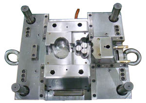 Fabrication de moules par injection en plastique Moulage à petite échelle Chine Moule <span class=keywords><strong>prototype</strong></span> à faible volume acceptable à faible coût - Product Image 3