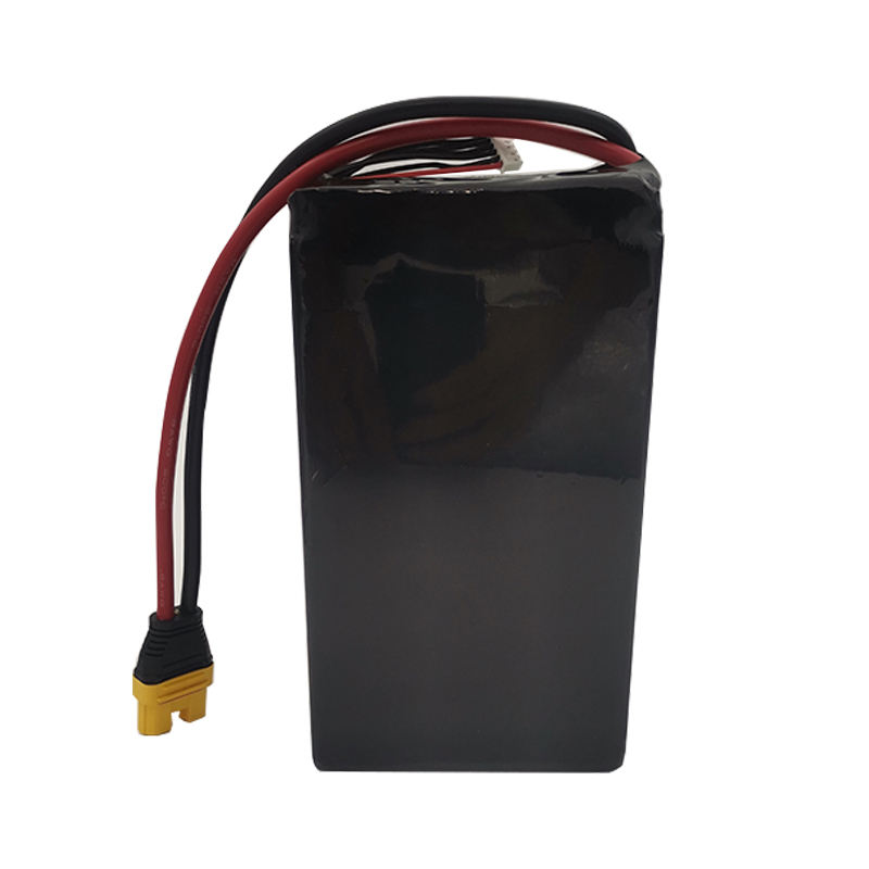 lipo battery 25 c 30 000 mah Herewin 44.4V 12S 30000mAh 25C Pouch Pack Drone Polymer) battery is assembled in the USA for drones Tattu 30000mAh 22.2V 25C 6S1P