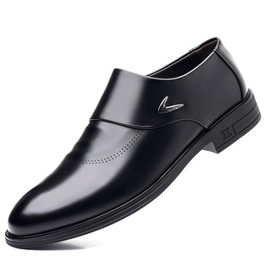 Chaussures en cuir à enfiler pour hommes, bout pointu, noires, mocassins formels d'affaires, talon bas, chaussures décontractées tendance, fermeture à enfiler - Product Image 4