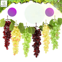 Vente en gros de raisins artificiels en PU bon marché, fruits décoratifs pour centre de table, parfaits pour mariage, Noël, fête à domicile, décoration de salle d'exposition