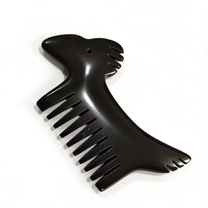 Peigne Gua Sha en pierre Bian noir en forme de cheval pour massage facial - Product Image 3