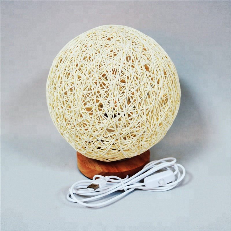 Impermeable Venta caliente mejor venta de productos moderno de Hotel de madera lámpara de escritorio de hadas Luna led