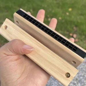Juguetes Musicales Educativos de Madera para Niños al por Mayor, Mini Armónica con Color Personalizado y Logotipo Personalizado en Forma de Dibujos Animados - Product Image 4