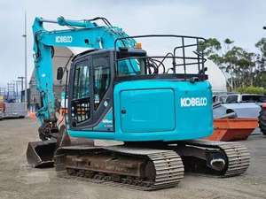 Fabriqué au Japon 13ton Kobelco SK135 excavatrice SK135 utilisé à bas prix - Product Image 5