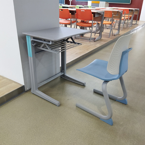 Escritorio <span class=keywords><strong>de</strong></span> estudio y sillas <span class=keywords><strong>de</strong></span> aleación <span class=keywords><strong>de</strong></span> aluminio para escuela, patas montadas en el suelo, novedad <span class=keywords><strong>de</strong></span> 2023 - Product Image 4