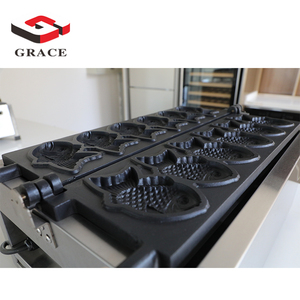 Nouvelle conception de machine à gaufres Taiyaki au gaz en acier inoxydable commercial, équipement de bar à en-cas rotatif électrique pour les hôtels - Product Image 4