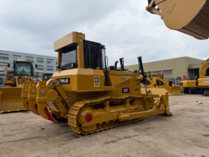 รถดันดิน CAT D7G-2 มือสอง ขนาด 20.5 ตัน แบบตีนตะขาบ ได้รับการรับรองมาตรฐาน CE/EPA รถไฮดรอลิกสำหรับงานดินหนัก D7G-1 - Product Image 2