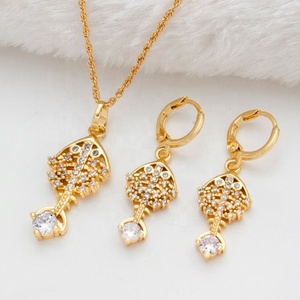 Joyería de Moda al por Mayor, Juego de Aretes y Collares con Hojas de Circonita Cúbica Chapados en Oro de 18k para Mujer, para Bodas - Product Image 2