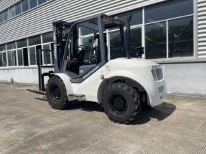 2.5-3.5 tấn DIESEL địa hình gồ ghề xe nâng 4WD ngoài trời off-road xe nâng với 3-6M nâng chiều cao - Product Image 3