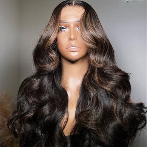 Perruques brésiliennes en <span class=keywords><strong>cheveux</strong></span> humains naturels, ondulées, brunes foncées, avec mèches HD, sans colle, en dentelle frontale 13*4, style indien et vietnamien, vente en gros - Product Image 1