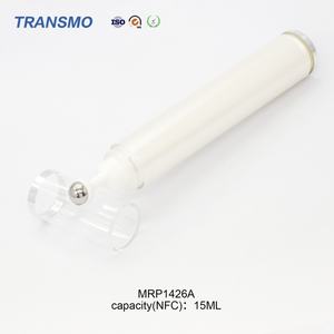 Tubes PE multicouches vides de 15 ml pour crème contour des yeux avec applicateur de massage et bouchon à vis pour sérum de soin de la peau - Product Image 4