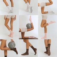 Chaussettes antidérapantes POPSOX à volants pour Pilates, chaussettes mi-mollet à bord festonné, broderie logo personnalisé, yoga femme, vente en gros, faible MOQ