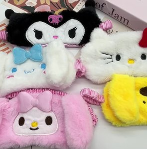 Antifaz <span class=keywords><strong>de</strong></span> Peluche con Diseño <span class=keywords><strong>de</strong></span> Cinnamoroll <span class=keywords><strong>para</strong></span> <span class=keywords><strong>Dormir</strong></span>, Bloquea la Luz y Protege los Ojos, Antifaz <span class=keywords><strong>de</strong></span> Kuromi <span class=keywords><strong>para</strong></span> <span class=keywords><strong>Niñas</strong></span>, Venta al por Mayor - Product Image 2