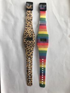 Bán hàng nóng màu sắc tùy chỉnh mô hình tốt cho xúc tiến cô gái chàng trai Quà Tặng DIY <span class=keywords><strong>LCD</strong></span> Túi Tyvek giấy đồng hồ kỹ thuật số - Product Image 4