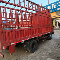 Camion de fret à ridelles d'occasion Sinotruck Howo 4x2 6 roues 10-15 tonnes à vendre