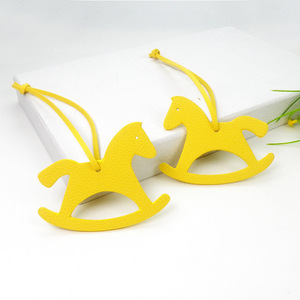 Portachiavi portachiavi con ciondolo a forma di borsa in pelle PU con ciondolo a forma di animale con portachiavi per borsa da borsetta - Product Image 5