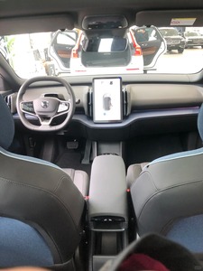 Vol-vo EX30 ibrido elettrico SUV nuova energia veicolo grande 2WD SUV con trazione elettrica a lunga durata per <span class=keywords><strong>Volvo</strong></span> - Product Image 5