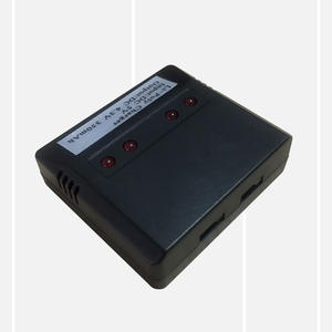 Chargeur de batterie au lithium pour modèles réduits d'avions USB multi-ports (4) 3,7 V LI-ION pour drones avec écran LED, prise standard américaine - Product Image 4