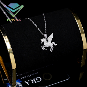 Collier Pendentif Licorne Ailée Porte-Bonheur en Argent 925 avec Diamants Moissanite VVS Couleur D, Style Hip Hop Tendance - Product Image 3