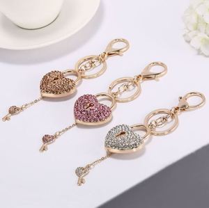 Llavero con Candado de Corazón de 16 cm, Bonito Colgante para Bolsa, Accesorios Decorativos para Mujeres y Niñas - Product Image 1